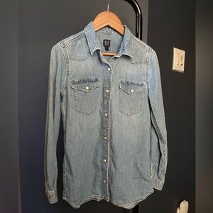 Gap Girls’s Classic Denim Shirt, Size XXL (16/18)- Excellent Condition
